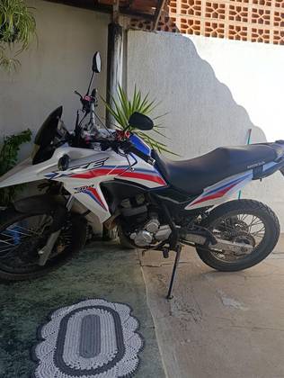 HONDA XRE 300 HONDA XRE 300